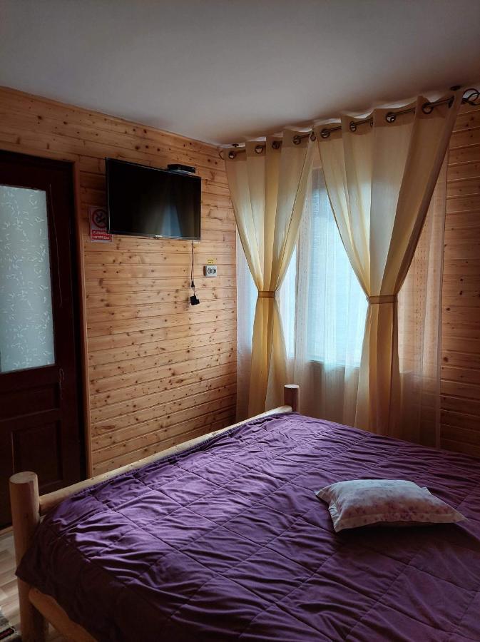 Cabana Dochita Ceahlău Exterior photo